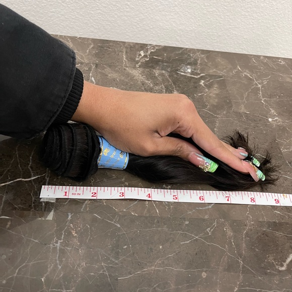 New! 8” Natural Black, Bouncy Wave Top Virgin Human Hair Bundles (Quantity 3) - Picture 5 of 6